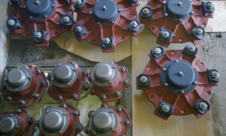 Ступица на прт-7, мжт-10, прт-10, запчасти птс-9, запчасти на птс-12, запчасти птс-4 - фото № 1