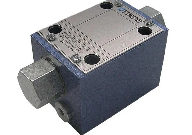 Реверсивные распределители Argo-Hytos, Duplomatic, Parker - фото № 1