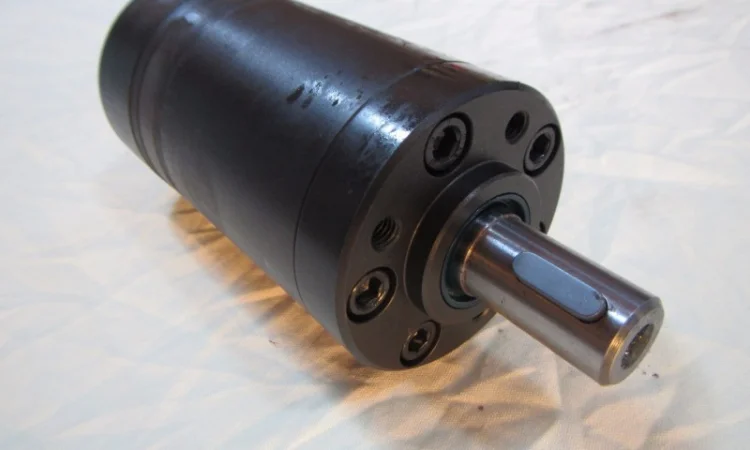 Гидромоторы героторные для комунальной, строительной и сельхозтехтехники OMS, OMM, OMR, OMV - фото № 4