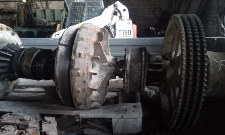 Вал реверса в сборе, б/у 652Б.036 на Э-652, ЭО-4111, ЭО-4112 - фото № 2