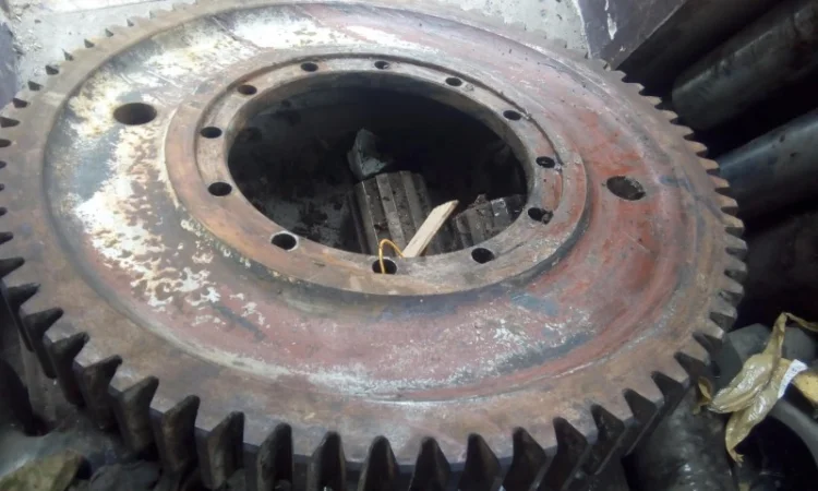 Продам запчасти на экскаватор ЭО-4112 - фото № 3