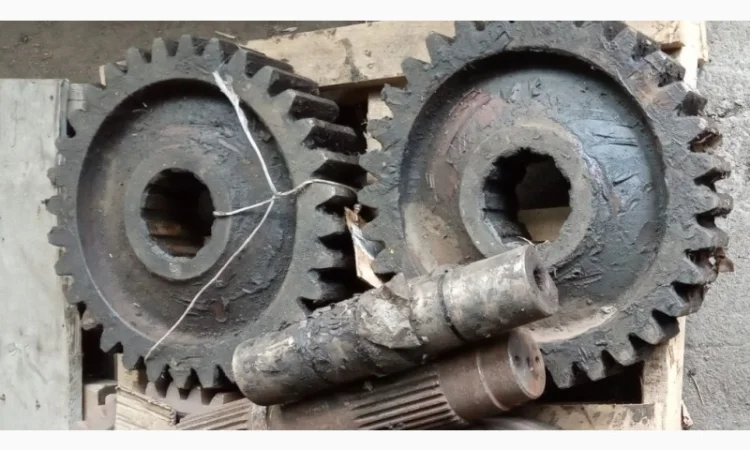 Шестерня Z=30 m-12, 652.035.00.5 на Э-652, ЭО-4111, ЭО-4112 - фото № 1