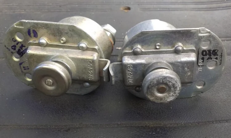 Выключатель массы ВК-318Б советский - фото № 1