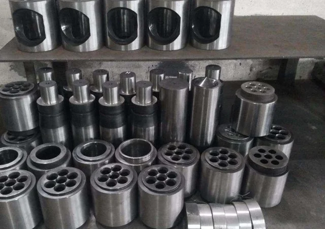 Запчастини та розхідники для ударно-механічних пресів Wektor, Brytex, Nielsen та інших - фото № 3