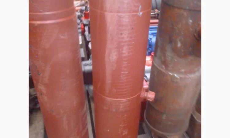 Гидроцилиндр прицепа 2птс-4 (56/75/95-1350) - фото № 1