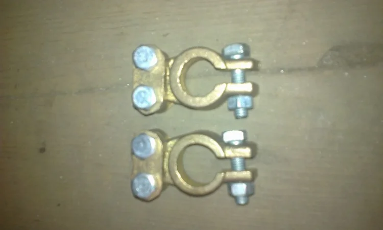 Клемма аккумулятора - фото № 2