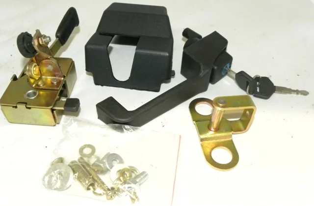 80-6708005-Б Дверь левая МТЗ-80 в зборе, каркас - фото № 5