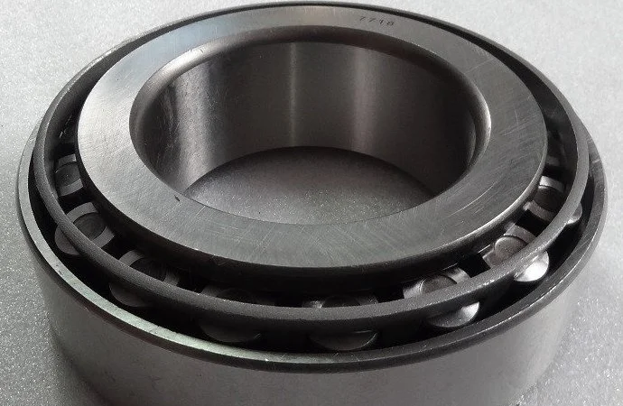 7712А - Подшипники роликовые конические - фото № 1