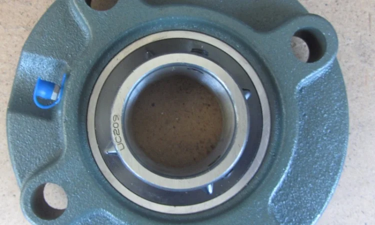 Подшипник корпусной UCP205 - фото № 3