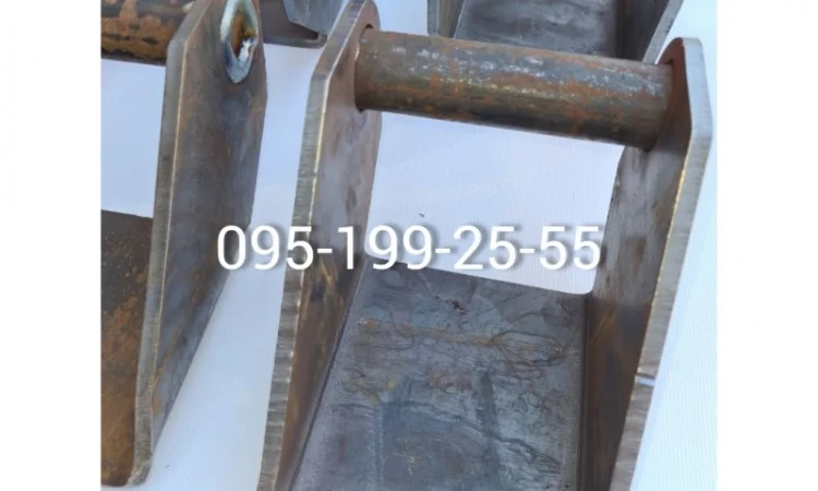 Кронштейн рамы на прицеп 2ПТС-4 - фото № 1