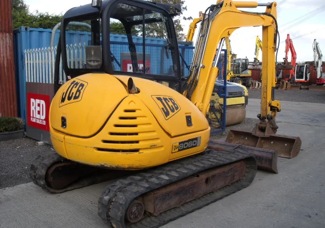 Мини-экскаватор JCB 8060. Спецтехника б/у - фото № 3