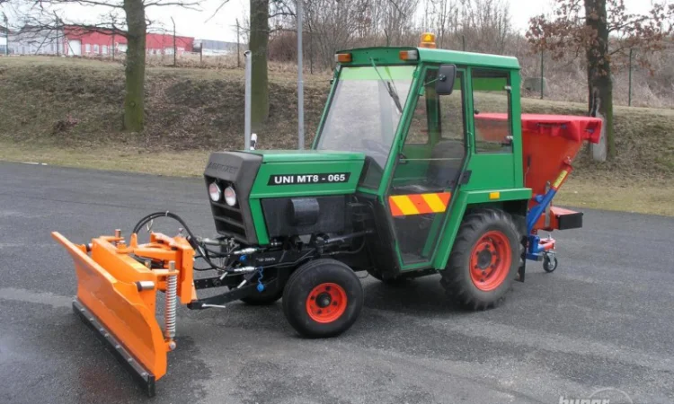 Оборудование для тракторов МТ8 из Европы - фото № 1