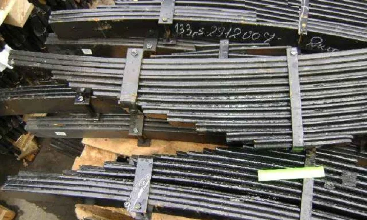 Рессора задняя 133Д-2912007 со стяжными хомутами автомобиля ЗИЛ-133 ГЯ - фото № 1