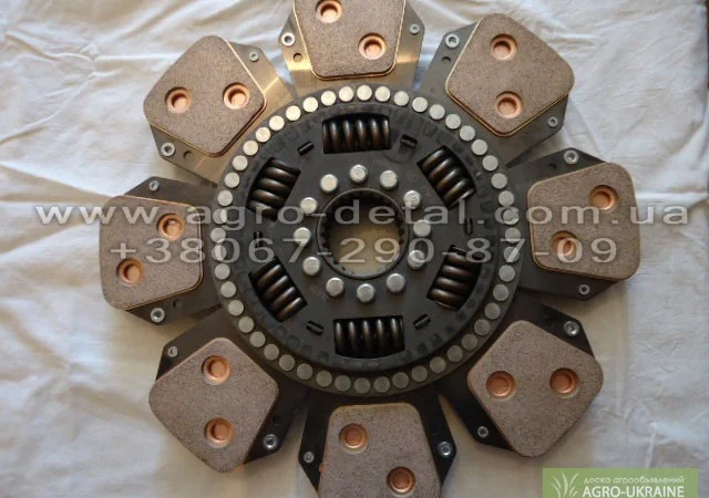 Диск сцепления 04256503 ведомый для трактора ХТЗ - 17021, Х Т З - 16131-03 с двигателям До - фото № 1