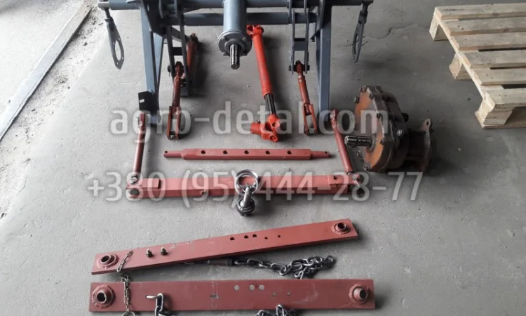 Навеска задняя трактора Т 16 с редуктором ВОМ и карданной передачей Т16.56.001-01 - фото № 1