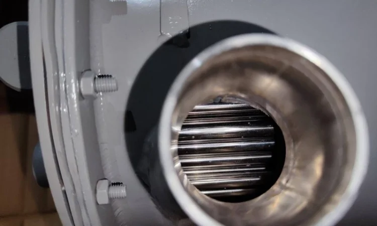 Охолоджувач водяний сб.1275-00-10-1 до ДВЗ 3Д12 - фото № 2