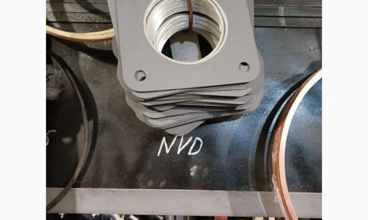 Прокладка під вихлопний колектор, 852-18035, 6NVD48A-2U - фото № 1