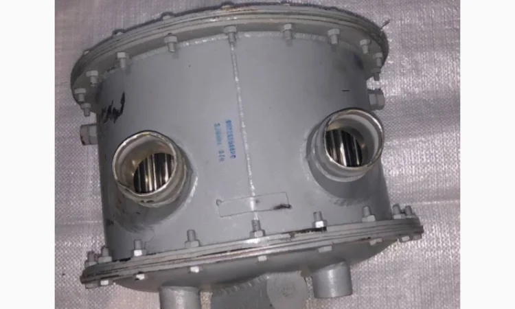 Охолоджувач водяний сб.575-00-10-1 до ДВЗ 3д6 - фото № 2