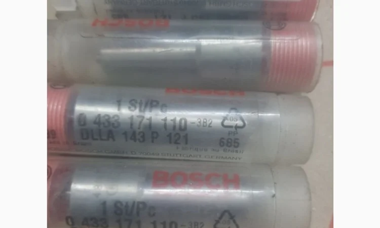 Распылитель форсунки дизельного двигателя - фото № 2