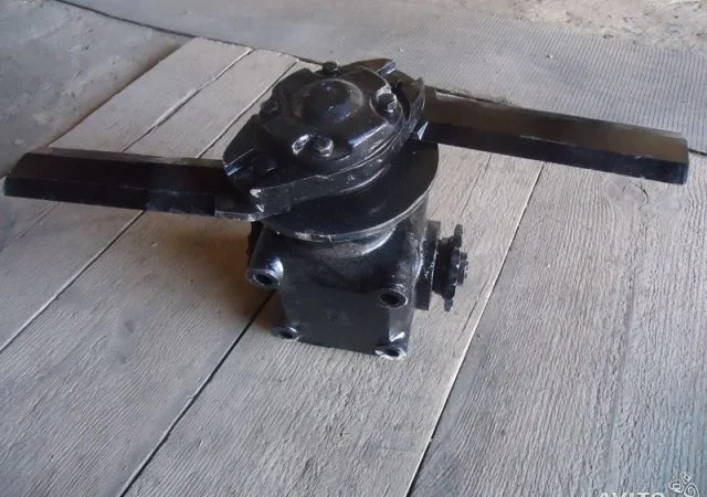 Редуктор измельчитель кукурузной жатки КМС 19000 - фото № 2