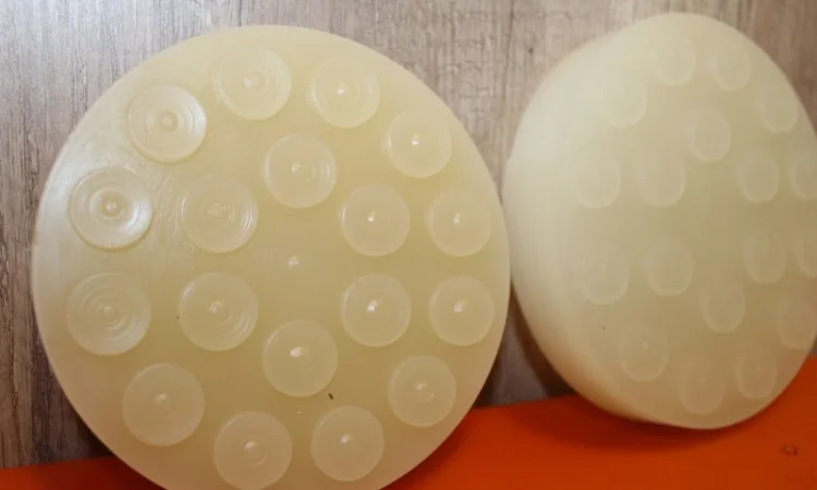 Накладка на лапы подъёмника СТО (полиуретановая) - фото № 1