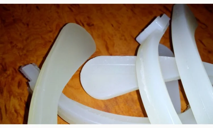 Китон полиуретановый (прижим семян, семенной скребок, чистик) - фото № 5