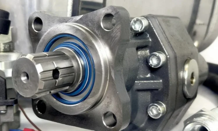 Б/У Комплект гідравліки на самоскид MAN, Daf, Iveco з КПП ZF, бічний алюмінієвий бак - фото № 2