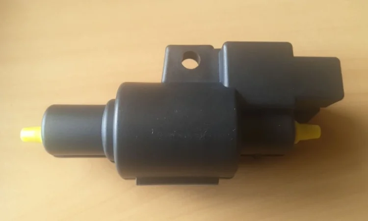 Захисний чохол-кронштейн для паливного насоса автономного обігрівача - фото № 5