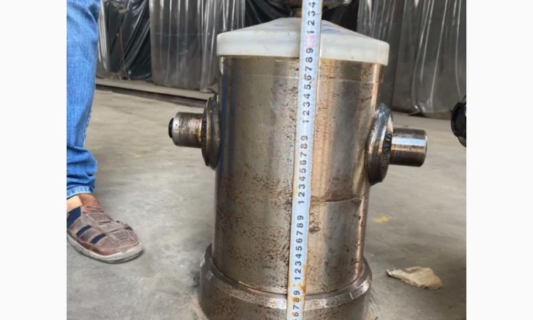 Гідроциліндр шток Binotto краще Hyva 5, 2m на полуприцеп прицеп самосвал гидроцилиндр - фото № 1