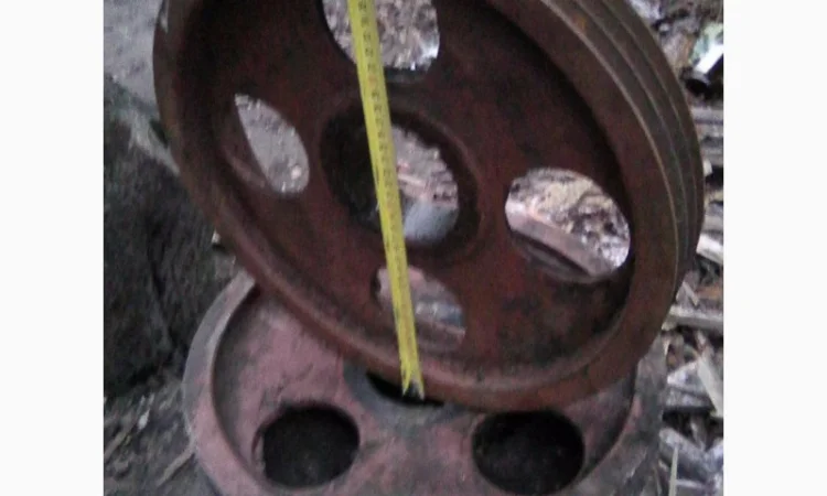 Продам гидроцилиндры, редуктора, шкивы в ассортименте - фото № 3