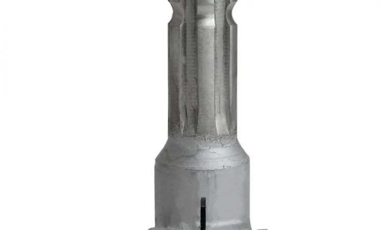 Переходник карданного вала (втулка 8, вал 6 шлиц.) цинковое покрытие - фото № 1