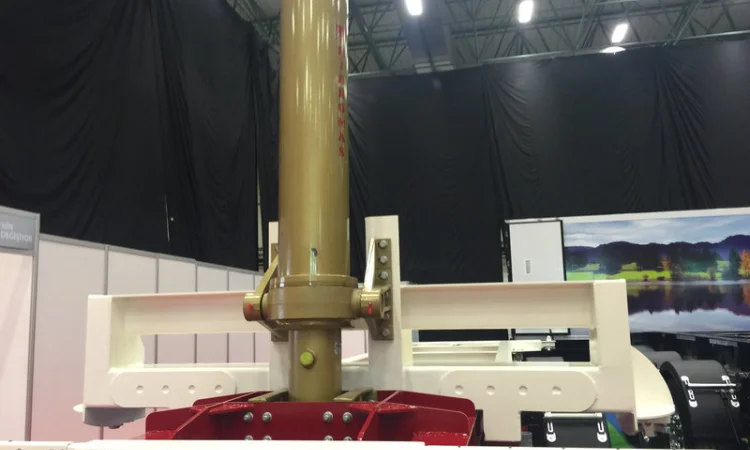 Гидроцилиндр Hidromass 4х-штоковый - фото № 1