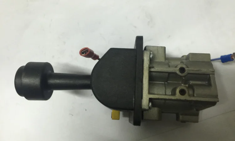 Пневматическая система управления джойстик Joystick TP Трехпозиционный - фото № 4