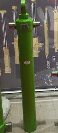 Гидроцилиндр на самосвал 4-х штоковый (длина 1 штока 1433 мм)тип А - фото № 1