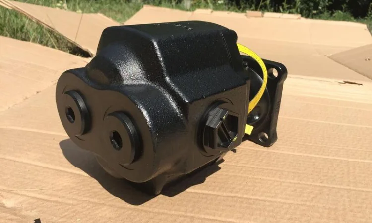 Шестеренный насос Hyva 82 л/мин - фото № 3