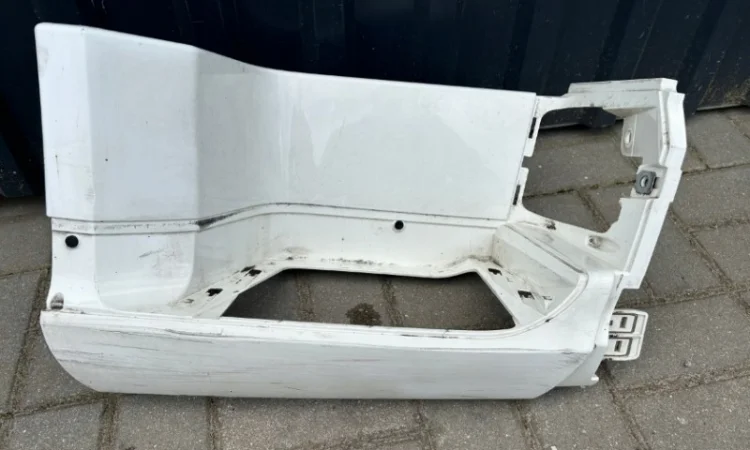 1948244 Подножка правая мыльница DAF XF 106 Euro 6 - фото № 1