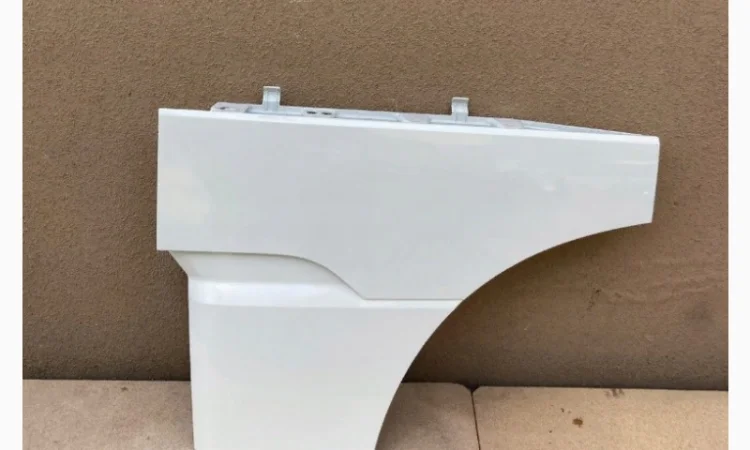 2041669 Накладка двери внешняя левая DAF XF 106 Euro 6 2046358 - фото № 1