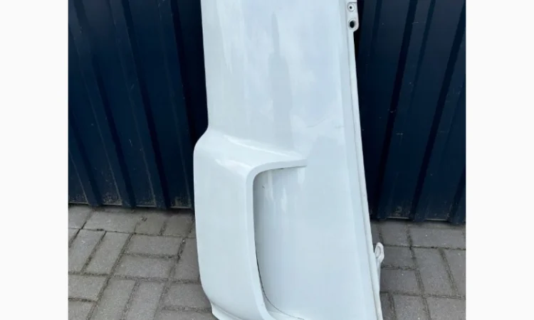 2114705 Дефлектор правый DAF XF 106 Euro 6 - фото № 1