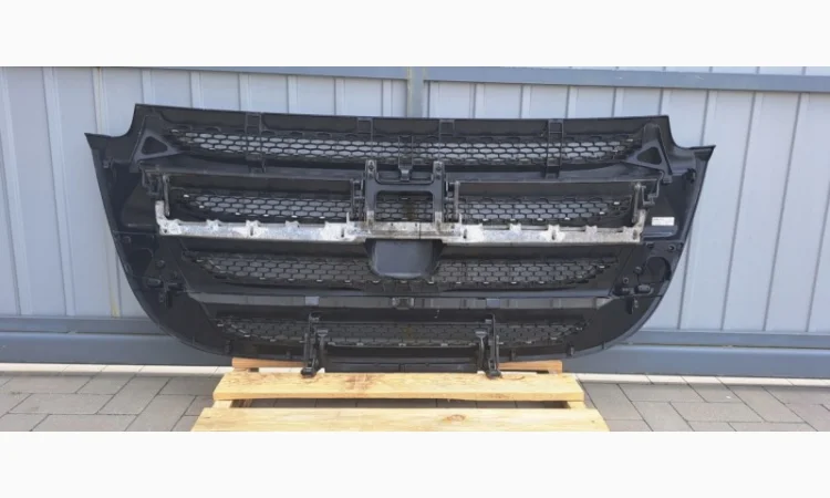 2046502 Решетка радиатора DAF XF 106 Euro 6 - фото № 2