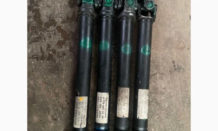 Рульовий вал Mercedes Atego - фото № 1