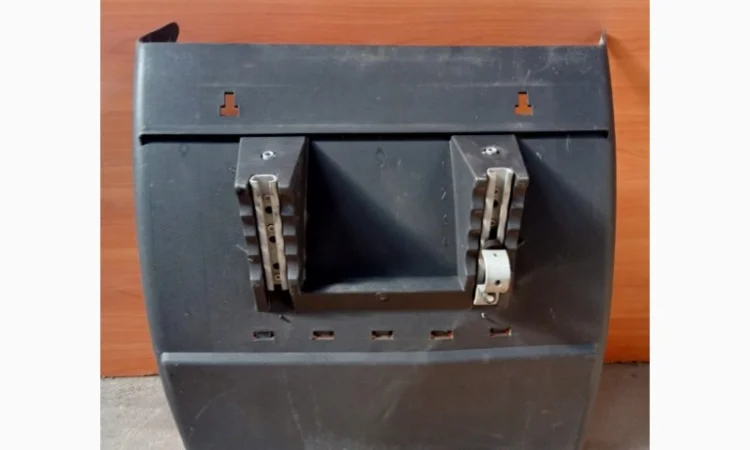 41298962 Крыло заднее передняя часть Iveco Stralis - фото № 1