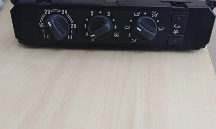 41221090 Блок управления печкой Iveco Stralis 5801361500 - фото № 1