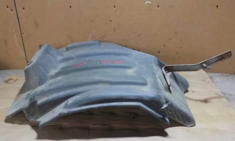 504067714 Подкрылок верхний правый Iveco Stralis - фото № 2