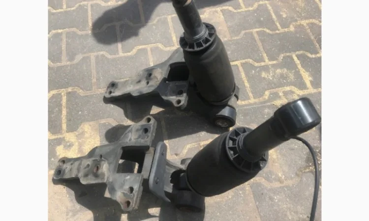 500357351 Амортизатор кабины передний Iveco Stralis - фото № 2