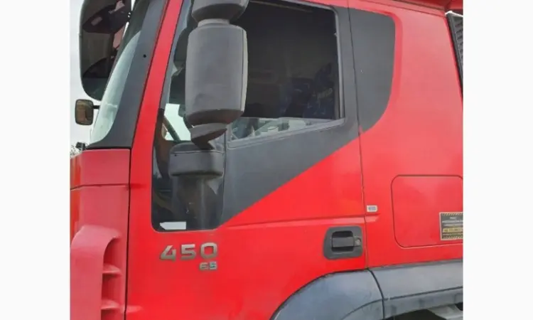 504232504 Дверь голая Iveco Stralis - фото № 1