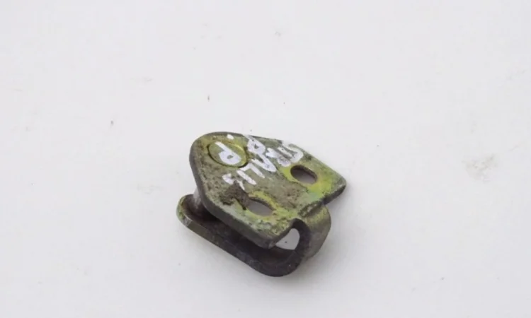 8143786 Ответная часть замка Iveco Stralis - фото № 1