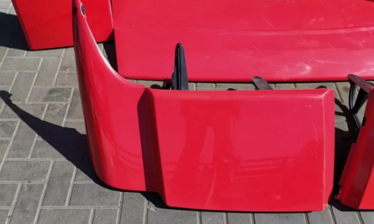 504304741 Спойлер кабины верхний левый Iveco Stralis 5801592114 - фото № 1