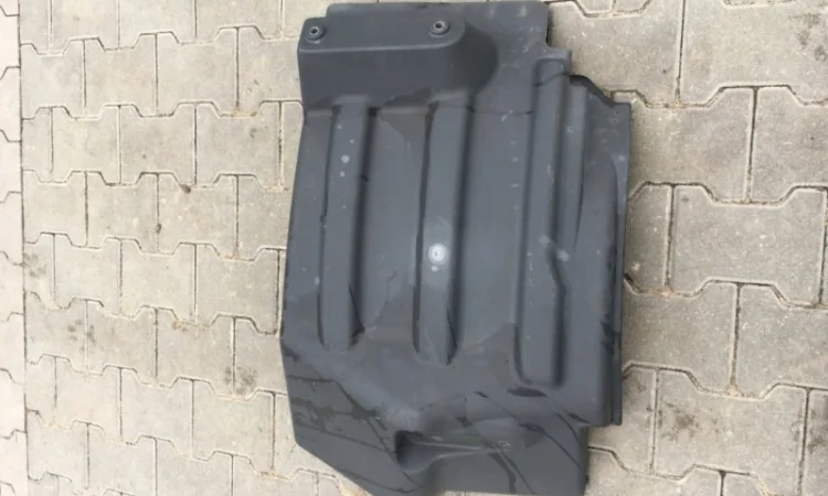 504244964 Подкрылок верхний левый Iveco Stralis - фото № 1