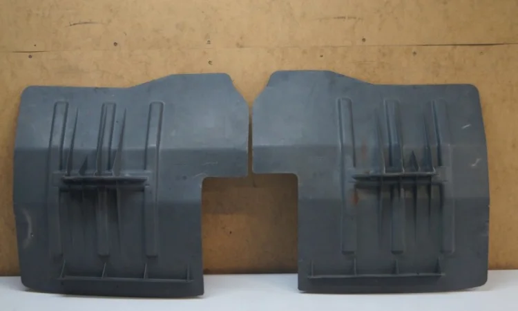 504067513 Подкрылок передний правый Iveco Stralis - фото № 1