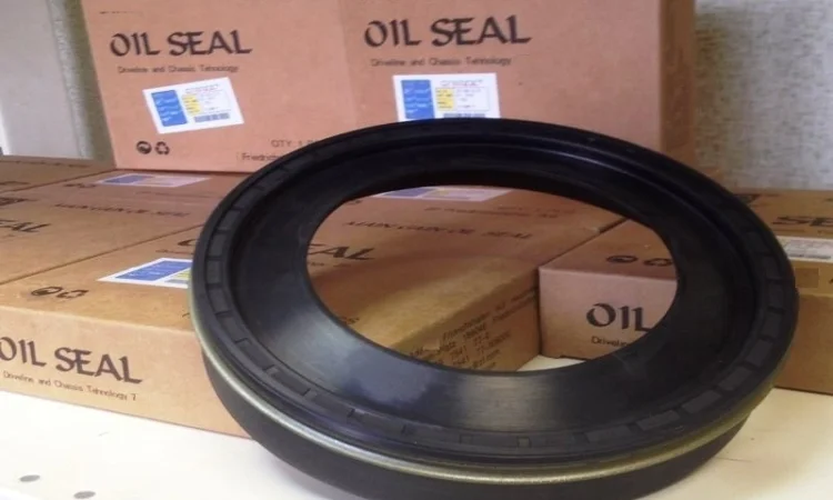 Сальник 125/180/12/15 ZF, Манжета/Сальник 125 180 12/15 ZF - фото № 1